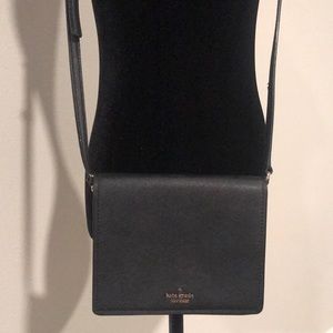 ♠️Kate Spade New York Black Crossbody Adjustable Strap 7.25” x 5.5” x 2.25”